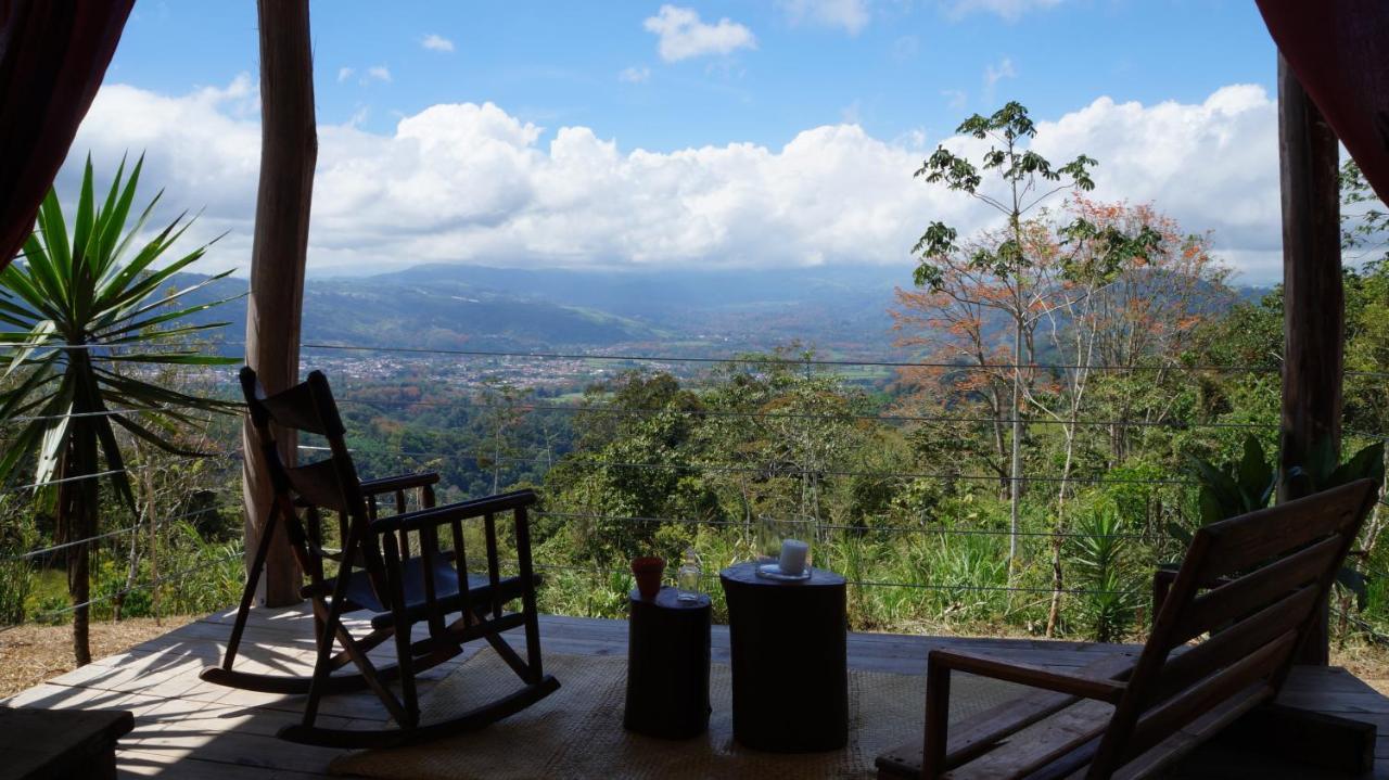 Hôtel Hacienda Monteclaro à Turrialba Extérieur photo