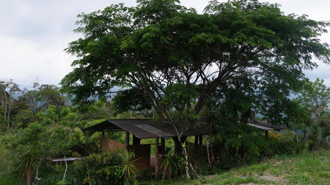 Hôtel Hacienda Monteclaro à Turrialba Extérieur photo